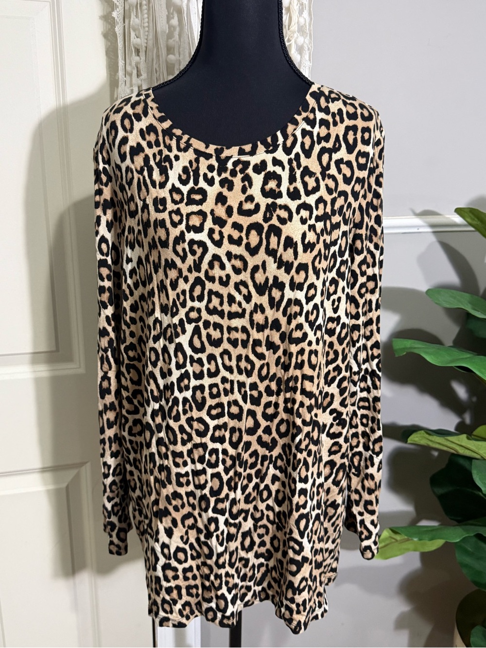 Chico's Leopard Print Long Sleeve Top in Beige and Black size XL/3